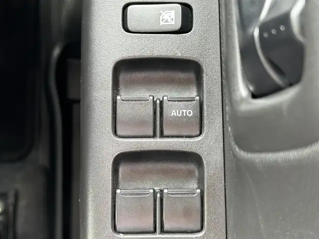 スズキ スペーシア ギア HYBRID XZ 兵庫県 2021(令3)年 1.5万km シフォンアイボリーM クリアランスソナー/クルーズコントロール/バックカメラ/前後ドライブレコーダー/ビルトインETC/LEDヘッドライト/純正SDナビ/スイッチスタート/Bluetooth接続/両側パワースライドドア/純正フロアマット/フルセグTV