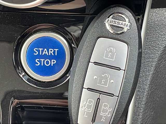 日産 セレナ e－パワー ハイウェイスター V 三重県 2019(令1)年 3.8万km ダイヤモンドブラック 純正ナビ/全周囲カメラ/クルーズコントロール/フリップダウンモニター/両側パワースライドドア/横滑り防止/ビルトインETC/ドライブレコーダー/LEDヘッドライト/オートライト/ウィンカーミラー/純正15インチアルミホイール/プッシュスタート/スマートキー/純正フロアマット/スペアキー/パーキングアシスト/電動格納ミラー/禁煙車/取扱説明書/保証書