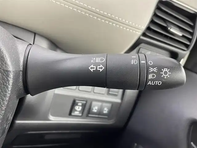 日産 セレナ e－パワー ハイウェイスター V 大阪府 2019(令1)年 3.8万km ダイヤモンドブラック プロパイロット/エマージェンシーブレーキ/フリップダウンモニター/純正メモリナビ/　　CD/DVD/BT/フルセグTV/アラウンドビューモニター/両側パワースライドドア/LEDオートライト/フォグランプ/純正15インチアルミホイール/車線逸脱防止支援システム/車線逸脱警報/オートブレーキホールド/コーナーセンサー/スマートキー/ビルトインETC