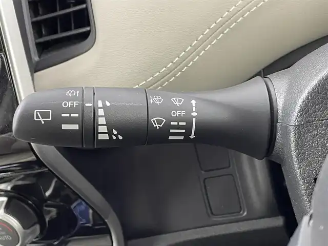 日産 セレナ e－パワー ハイウェイスター V 大阪府 2019(令1)年 3.8万km ダイヤモンドブラック プロパイロット/エマージェンシーブレーキ/フリップダウンモニター/純正メモリナビ/　　CD/DVD/BT/フルセグTV/アラウンドビューモニター/両側パワースライドドア/LEDオートライト/フォグランプ/純正15インチアルミホイール/車線逸脱防止支援システム/車線逸脱警報/オートブレーキホールド/コーナーセンサー/スマートキー/ビルトインETC