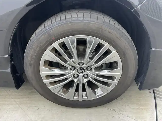 トヨタ ハリアー Z レザーパッケージ 岡山県 2022(令4)年 3.6万km プレシャスブラックパール 純正12.3インチディスプレイオーディオ(ナビ付)/（AMFM/BT/フルセグTV/USB)/パノラミックビューモニター/JBLサウンド/モデリスタフルエアロ/デジタルインナーミラー/黒レザーシート/前席パワーシート/前席シートヒーター/パワーバックドア/ビルトインETC２．０/パワーバックドア/レーダークルーズコントロール/ＬＥＤヘッドライト/オートライト/オートハイビーム/新車保証書