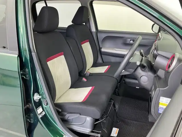 ダイハツ ブーン シルク 新潟県 2016(平28)年 3.9万km ダークエメラルドマイカ 純正ディーラーオプションナビ(NSZP-W66DE)/AM FM CD DVD Bluetooth USB/LEDオートライト/スマートキー2本/プッシュスタート/アイドリングストップ/純正フロアマット/ベンチシート/シートベルトリマインダー/エマージェンシーストップシグナル/電動格納機能付ウインカーミラー/フルセグTV/ETC/前方ドライブレコーダー