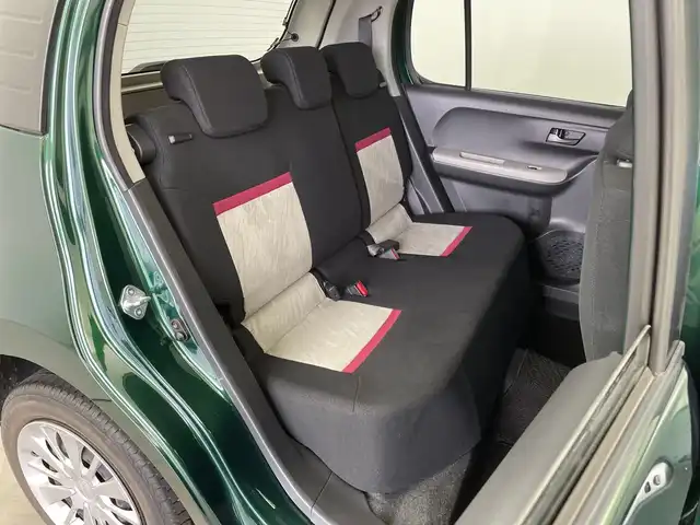 ダイハツ ブーン シルク 新潟県 2016(平28)年 3.9万km ダークエメラルドマイカ 純正ディーラーオプションナビ(NSZP-W66DE)/AM FM CD DVD Bluetooth USB/LEDオートライト/スマートキー2本/プッシュスタート/アイドリングストップ/純正フロアマット/ベンチシート/シートベルトリマインダー/エマージェンシーストップシグナル/電動格納機能付ウインカーミラー/フルセグTV/ETC/前方ドライブレコーダー