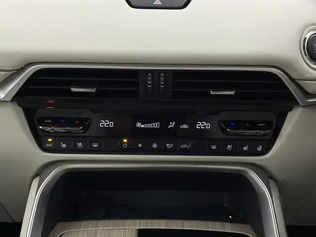 マツダ ＣＸ－６０ XD エクスクルーシブモード 新潟県 2023(令5)年 2.8万km ジェットブラックマイカ 4WD/i-Activesense/サンルーフ/BOSEプレミアムサウンド/純正SDナビ/(AM/FM/SD/フルセグ/Bluetooth)/全方位モニター/前後ドライブレコーダー/パワーバックドア/レーダークルーズコントロール/LEDオートライト/レザーシート/全席シートヒーター/前席エアシート/前席パワーシート/ステアリングヒーター/純正20インチアルミホイール/置くだけ充電/純正フロアマット/スマートキー/スペアキー/ETC