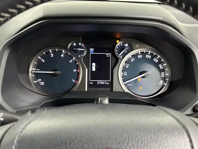 トヨタ ランドクルーザー プラド TX Lパッケージ 埼玉県 2018(平30)年 3.8万km ホワイトパールクリスタルシャイン 純正エアロ/サンルーフ　/純正ナビ　/(フルセグ/AM/FM/Bluetooth)　/ビルトインＥＴＣ　/バックカメラ　/前方ドライブレコーダー　/純正フロアマット　/シートヒーター(Ｄ＋Ｎ席)/エアシート(Ｄ＋Ｎ席)/パワーシート(Ｄ＋Ｎ席)　/純正ＡＷ１９インチ/レーンディパーチャーアラート/プリクラッシュセーフティ