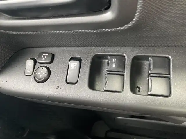 スズキ スペーシア ギア HYBRID XZターボ 島根県 2019(平31)年 3.2万km ツールグリーンパールメタリック/ガンメタリック2トーンルーフ ワンオーナー /社外SDナビ(CD/DVD/BT/フルセグ)/全方位カメラ/衝突被害軽減ブレーキ/車線逸脱警告/両側パワースライドドア /前席シートヒーター /前方ドライブレコーダー/ヘッドアップディスプレイ/オートライト/LEDヘッドライト/パドルシフト/ETC/純正ゴムフロアマット/電動格納ミラー/ミラーウィンカー /社外AW付きスタッドレスタイヤ積み込み/取扱説明書/保証書