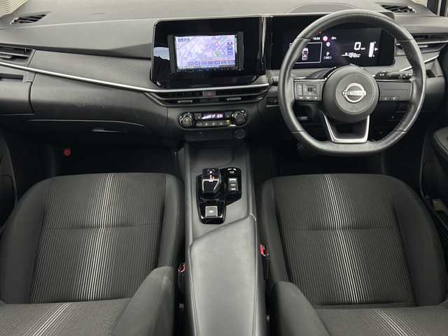 日産 ノート X FOUR 宮城県 2022(令4)年 4.4万km ピュアホワイトパール エマージェンシーブレーキ/車線逸脱警報/アダプティブヘッドライト/ソナー/社外7インチSDナビ/・BT.USB.AUX.SD.CD.DVD/バックカメラ/前席シートヒーター/ステアリングスイッチ/ステアリングヒーター/ETC/ドライブレコーダー（F）/プッシュスタート/スマートキー×2/電動パーキングブレーキ/横滑り防止装置/社外フロアマット/純正16インチホイルキャップ/ヘッドライト