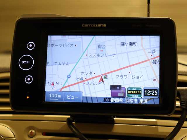 フィアット ５００ メンティーナ 静岡県 2015(平27)年 4.1万km LATTE MENTA ポータブルナビ(AVIC-MP33)/ワンセグTV/CD・AM・FM/ハーフレザーシート/純正ドラレコ/ガラスルーフ/ETC/純正15インチAW/スペアキー