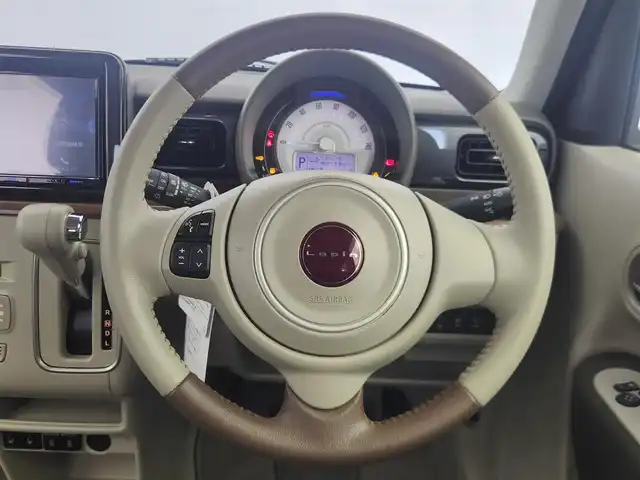 スズキ ラパン ＬＣ X 愛知県 2022(令4)年 1.1万km フォーンベージュM スズキデュアルセーフティーブレーキ/・衝突軽減ブレーキ/・横滑り防止装置/・コーナーセンサー　/・アラウンドビューモニター/純正8インチナビ　/フルセグTV/Bluetooth/シートヒーター（D/N）/USBポート×2/ステアリングリモコン/LEDヘッドライト/AAC