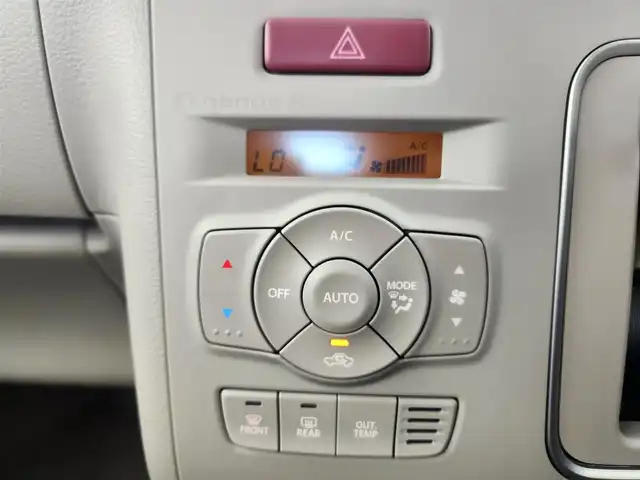 スズキ ラパン ＬＣ X 愛知県 2022(令4)年 1.1万km フォーンベージュM スズキデュアルセーフティーブレーキ/・衝突軽減ブレーキ/・横滑り防止装置/・コーナーセンサー　/・アラウンドビューモニター/純正8インチナビ　/フルセグTV/Bluetooth/シートヒーター（D/N）/USBポート×2/ステアリングリモコン/LEDヘッドライト/AAC