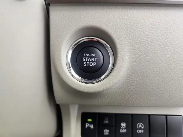 スズキ ラパン ＬＣ X 愛知県 2022(令4)年 1.1万km フォーンベージュM スズキデュアルセーフティーブレーキ/・衝突軽減ブレーキ/・横滑り防止装置/・コーナーセンサー　/・アラウンドビューモニター/純正8インチナビ　/フルセグTV/Bluetooth/シートヒーター（D/N）/USBポート×2/ステアリングリモコン/LEDヘッドライト/AAC