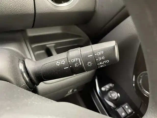 ホンダ Ｎ ＢＯＸ カスタム G L ホンダセンシング 兵庫県 2020(令2)年 3.9万km クリスタルブラックパール 社外SDナビ/(CN-RE06D)/フルセグ CD DVD BT MSV/バックカメラ/レーダークルーズコントロール/LKA/衝突軽減ブレーキ/クリアランスソナー/ビルトインETC/シートヒーター/革調シートカバー/純正フロアマット/ドアバイザー/LEDヘッドライト/LEDフォグライト/オートライト/スマートキー
