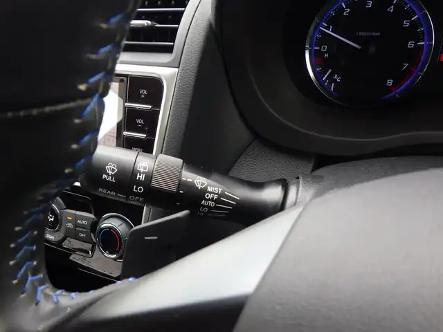 スバル レヴォーグ 1．6GT－S アイサイト 千葉県 2015(平27)年 5.1万km クリスタルホワイトP アイサイト/SIドライブ/レーダークルーズコントロール/純正SDナビ/地デジTV/【DVD/CD再生機能　Bluetooth接続】/バックカメラ/革巻きステアリング/パドルシフト/ETC/LEDヘッドライト/フォグライト/ウインカーミラー/純正18インチアルミホイル/サイド/カーテンエアバッグ/キーレスアクセス