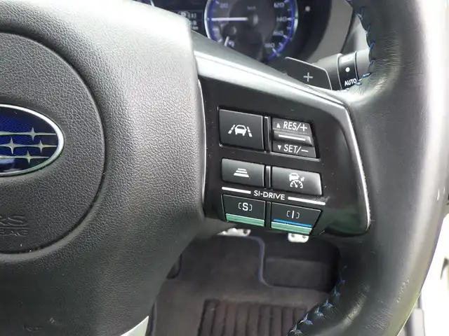 スバル レヴォーグ 1．6GT－S アイサイト 千葉県 2015(平27)年 5.1万km クリスタルホワイトP アイサイト/SIドライブ/レーダークルーズコントロール/純正SDナビ/地デジTV/【DVD/CD再生機能　Bluetooth接続】/バックカメラ/革巻きステアリング/パドルシフト/ETC/LEDヘッドライト/フォグライト/ウインカーミラー/純正18インチアルミホイル/サイド/カーテンエアバッグ/キーレスアクセス