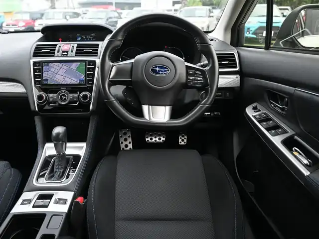 スバル レヴォーグ 1．6GT－S アイサイト 千葉県 2015(平27)年 5.1万km クリスタルホワイトP アイサイト/SIドライブ/レーダークルーズコントロール/純正SDナビ/地デジTV/【DVD/CD再生機能　Bluetooth接続】/バックカメラ/革巻きステアリング/パドルシフト/ETC/LEDヘッドライト/フォグライト/ウインカーミラー/純正18インチアルミホイル/サイド/カーテンエアバッグ/キーレスアクセス