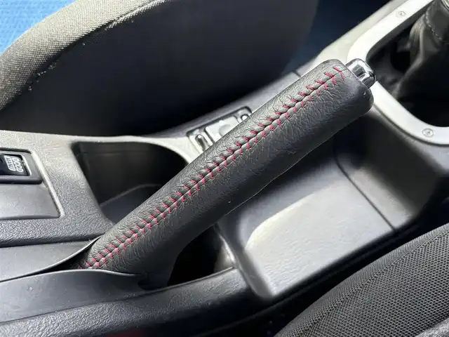 スバル インプレッサ ＷＲＸ STi 東京都 2003(平15)年 6.2万km WRブルーマイカ 純正BBS製17インチアルミ/STI製ストラットタワーバー/STI製３蓮メーター/TEIN製車高調キット/トラスト製マフラー/ブリッツ製エアクリーナー/ブリッツ製インタークーラー/ブリッツ製ラジエター/ないる屋製Frバンパー/ないる屋製サイドステップ/ないる屋製Frフェンダー/ないる屋製ボンネット/純正DVDナビ/ETC/純正フロアマット/HIDヘッドライト/保証書/整備記録簿/取扱説明書