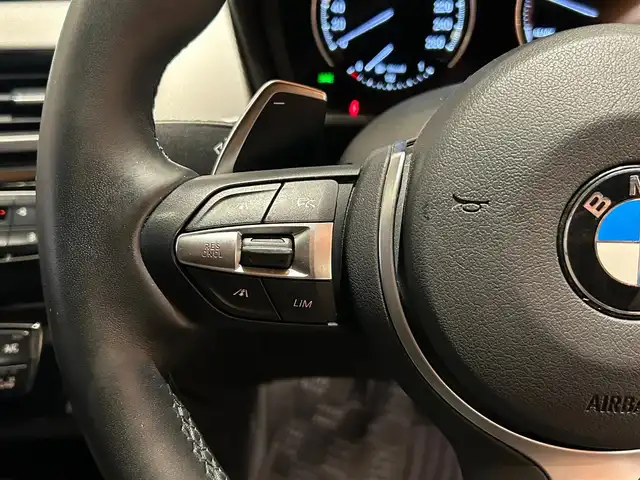 ＢＭＷ Ｘ１ xDrive 18d Mスポーツ 道央・札幌 2018(平30)年 4.6万km アルピンホワイトⅢ アドバンスドアクティブセーフティパッケージ/　・ACC/　・ヘッドアップディスプレイ/LEDヘッドライト/シートヒーター/純正HDDナビ/CD/DVD/USB/Bluetooth/バックカメラ/PDC/パーキングアシスト/パワーテールゲート