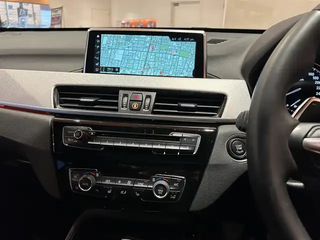 ＢＭＷ Ｘ１ xDrive 18d Mスポーツ 道央・札幌 2018(平30)年 4.6万km アルピンホワイトⅢ アドバンスドアクティブセーフティパッケージ/　・ACC/　・ヘッドアップディスプレイ/LEDヘッドライト/シートヒーター/純正HDDナビ/CD/DVD/USB/Bluetooth/バックカメラ/PDC/パーキングアシスト/パワーテールゲート