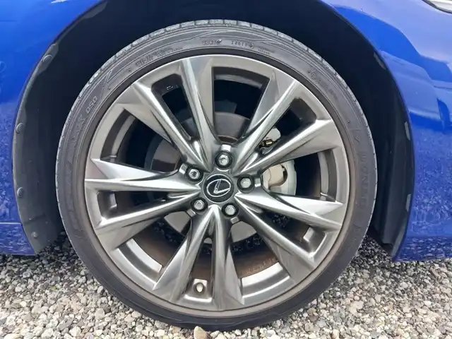 レクサス ＥＳ 300h Fスポーツ 福岡県 2019(平31)年 3.8万km ヒートブルーコントラストレイヤリング 〇ムーンルーフ/〇純正12.3インチハイブリッドナビゲーションシステム/〇フルセグTV/〇バックカメラ/〇ブラインドスポットモニター/〇ビルトインETC2.0/〇レーダークルーズコントロール/〇セーフティシステムプラス/〇3眼フルLEDヘッドランプ/〇デジタルインナーミラー/〇革巻きステアリングホイール/ステアリングヒーター/〇パドルシフト/〇合皮スポーツシート/シートヒーター/〇パワーシート/〇純正19インチアルミホイール/〇スマートエントリー/スタートシステム/〇アクセサリーソケット/〇禁煙車