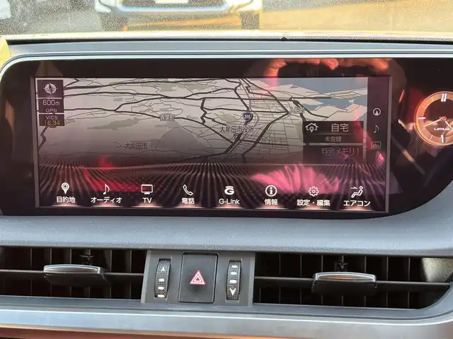 レクサス ＥＳ 300h Fスポーツ 福岡県 2019(平31)年 3.8万km ヒートブルーコントラストレイヤリング サンルーフ/純正12.3型ナビ/フルセグTV/バックモニター/ビルトインETC2.0/レーダークルーズコントロール/クリアランスソナー/セーフティシステムプラス/・プリクラッシュセーフティ/・レーントレーシングアシスト/・アダプティブハイビームシステム/・ロードサインアシスト/・先行車発進告知機能/パーキングサポートブレーキ/3眼フルLEDヘッドランプ/革巻きステアリング/ステアリングヒーター/パドルシフト/合皮スポーツシート/パワーシート/前席シートヒーター/エアシート/運転席ポジションメモリー/純正19インチアルミホイール/スマートエントリー/スタートシステム/禁煙車