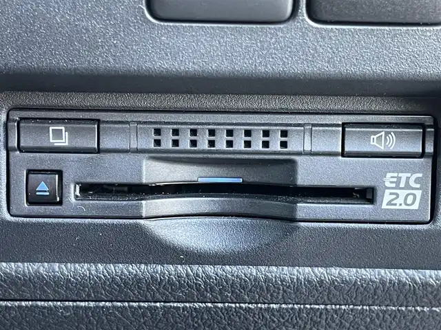 トヨタ ランドクルーザー ZX 群馬県 2017(平29)年 4.2万km ダークレッドマイカメタリック ワンオーナー/純正SDナビ/モデリスタフルエアロ/パーキングソナー/アダプティブクルーズコントロール/電動格納ミラー/本革+木目調ステアリング/木目調内装/シートセットポジションメモリー/Bluetooth/ステアリングスイッチ/ステアリングヒーター/ヘッドレストモニター/前席パワーシート/2列目前後パワーシート/LEDフォグランプ/LEDヘッドライト/V8/全周囲カメラ/AHB/純正20インチアルミホイール/純正フロアマット/前方ドライブレコーダー/サンルーフ/パワーステアリング/チップアップシート/純正ビルトインETC2.0/ルーフレール/スマートキー