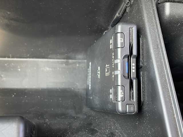 スズキ ジムニー XC 徳島県 2023(令5)年 2.4万km シフォンアイボリーメタリックブラック2トーンルーフ パナソニックナビ　CN-HE02WD/(AM.FM.CD.DVD.BT.フルセグ)/ルーフキャリア/前席シートヒーター/ステアリングスイッチ/ヘッドライトウォッシャー/バックカメラ/ビルトインETC/LEDヘッドライト