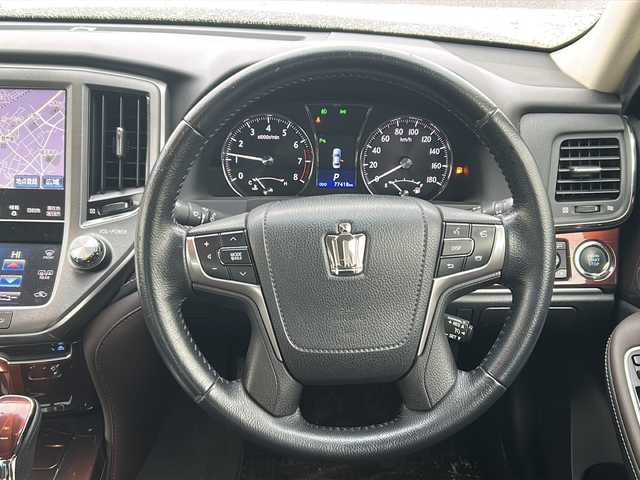 トヨタ クラウン ロイヤル ロイヤルサルーン i－Four 秋田県 2013(平25)年 7.8万km ブラック 純正ナビ/純正BT、CD、TV/純正16インチAW/ドライブレコーダー/コーナーセンサー/バックカメラ/ETC/スペアキー/４WD/取説、保証書