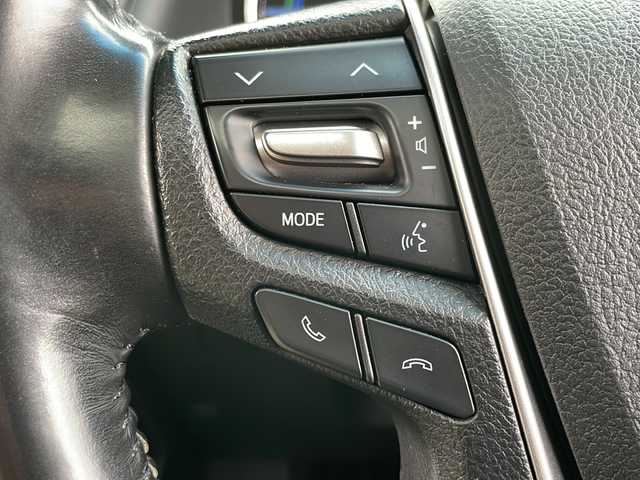 トヨタ アルファードハイブリット G 岩手県 2020(令2)年 4.7万km ホワイトパールクリスタルシャイン ４ＷＤ　メモリーナビ　ＢＴ　ＣＤ　ＤＶＤ　バックカメラ　サンルーフ　両側パワスライド　レザーシート　シートヒーター　エアシート　パワーシート　オートＬＥＤライトドラレコ　１７インチアルミ　スマートキー