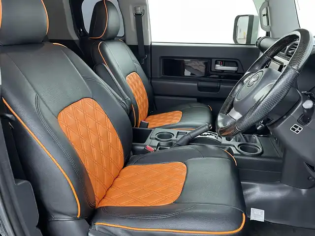 トヨタ ＦＪクルーザー カラーパッケージ 福岡県 2013(平25)年 5.5万km ブラック/ホワイト アルパインナビ／フルセグＴＶ　/バックカメラ　/ＥＴＣ　/クルーズコントロール　/コーナーセンサー　/リアデフロック　/ウインドシールドデアイサー　/横滑り防止装置　/電動格納式ドアミラー　/ＴＲＤアルミホイール