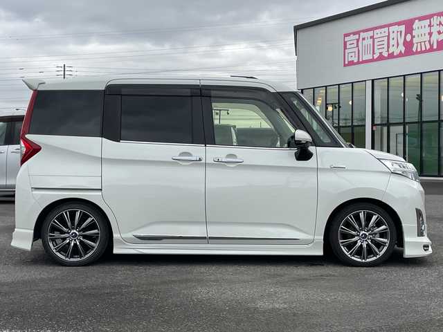 トヨタ ルーミー カスタムG 道央・札幌 2020(令2)年 7.6万km パールホワイトⅢ ４WD/寒冷地仕様/純正SDナビ/AM/FM/BT/SD/CD/フルセグ/衝突被害軽減ブレーキ/横滑り防止装置/クルーズコントロール/クリアランスソナー/バックカメラ/サイドカメラ/フロントカメラ/全方位カメラ/アラウンドビューモニター/ビルトインETC/ドライブレコーダー/アイドリングストップ/ワイパーデアイサー/両側パワースライドドア/革巻きステアリング/ステアリングリモコン/プッシュスタート/スマートキー/LEDヘッドライト/オートライト/オートマチックハイビーム/フォグランプ/電動格納ミラー/ウィンカーミラー/社外フロアマット/ドアバイザー/モデリスタフルエアロ/社外AW冬タイヤ積込/165/65/R14/2019年/山6mm/純正AW夏タイヤ積込/165/65/R14/2019年/山4mm