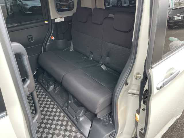 トヨタ ルーミー カスタムG 道央・札幌 2020(令2)年 7.6万km パールホワイトⅢ ４WD/寒冷地仕様/純正SDナビ/AM/FM/BT/SD/CD/フルセグ/衝突被害軽減ブレーキ/横滑り防止装置/クルーズコントロール/クリアランスソナー/バックカメラ/サイドカメラ/フロントカメラ/全方位カメラ/アラウンドビューモニター/ビルトインETC/ドライブレコーダー/アイドリングストップ/ワイパーデアイサー/両側パワースライドドア/革巻きステアリング/ステアリングリモコン/プッシュスタート/スマートキー/LEDヘッドライト/オートライト/オートマチックハイビーム/フォグランプ/電動格納ミラー/ウィンカーミラー/社外フロアマット/ドアバイザー/モデリスタフルエアロ/社外AW冬タイヤ積込/165/65/R14/2019年/山6mm/純正AW夏タイヤ積込/165/65/R14/2019年/山4mm