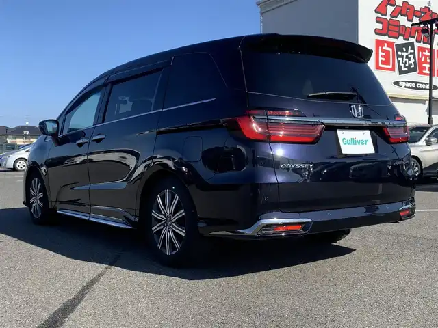 ホンダ オデッセイ アブソルート 大分県 2020(令2)年 4.3万km プレミアムヴィーナスブラックP ・純正10インチナビ(VXU-217DYi)/・フルセグ/・マルチビューカメラシステム/・Gathersリアフリップダウンモニター/・純正ビルトインETC2.0/・社外前後ドライブレコーダー/・パドルシフト/・ホンダセンシング/・レーンキープアシスト/・アダプティブクルーズコントロール/・クリアランスソナー/・D席パワーシート/・ハーフレザーシート/・2ndシートオットマン/・ハンズフリースライドドア/・両側パワースライドドア