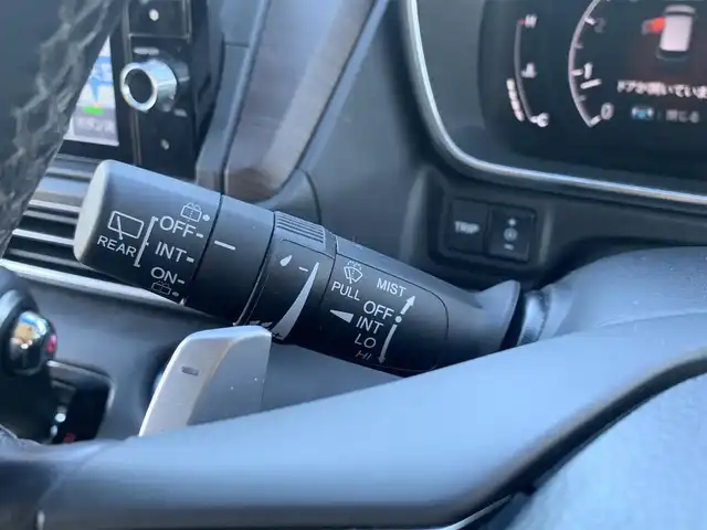 ホンダ オデッセイ アブソルート 大分県 2020(令2)年 4.3万km プレミアムヴィーナスブラックP ・純正10インチナビ(VXU-217DYi)/・フルセグ/・マルチビューカメラシステム/・Gathersリアフリップダウンモニター/・純正ビルトインETC2.0/・社外前後ドライブレコーダー/・パドルシフト/・ホンダセンシング/・レーンキープアシスト/・アダプティブクルーズコントロール/・クリアランスソナー/・D席パワーシート/・ハーフレザーシート/・2ndシートオットマン/・ハンズフリースライドドア/・両側パワースライドドア