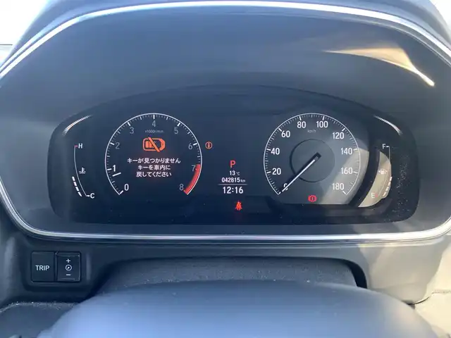 ホンダ オデッセイ アブソルート 大分県 2020(令2)年 4.3万km プレミアムヴィーナスブラックP ・純正10インチナビ(VXU-217DYi)/・フルセグ/・マルチビューカメラシステム/・Gathersリアフリップダウンモニター/・純正ビルトインETC2.0/・社外前後ドライブレコーダー/・パドルシフト/・ホンダセンシング/・レーンキープアシスト/・アダプティブクルーズコントロール/・クリアランスソナー/・D席パワーシート/・ハーフレザーシート/・2ndシートオットマン/・ハンズフリースライドドア/・両側パワースライドドア