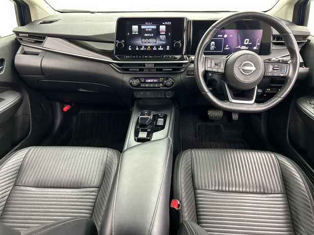 日産 ノート X 三重県 2020(令2)年 3.4万km ビビットブルー / スーパーブラック 2トーン /禁煙車//純正9インチMOPナビ//アラウンドビューモニター//純正OP本革シート//ワイヤレス充電//プロパイロット//エマージェンシーブレーキ//衝突軽減ブレーキ//レーンキープアシスト//レーダークルーズコントロール//ブラインドスポットモニター//オートハイビーム//純正ビルトインETC2.0//インテリジェントスマートルームミラー//前後コーナーセンサー//純正前方ドライブレコーダー//LED//フォグ//ステアリングヒーター