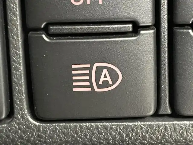 ダイハツ ムーヴ カスタム X LTD SAⅢ 道央・札幌 2021(令3)年 2.3万km ブラックマイカメタリック ・４WD/・衝突軽減ブレーキ/・シートヒーター/・横滑り防止機能/・オートハイビーム/・アイドリングストップ/・純正オーディオ/・Ｂｌｕｅｔｏｏｔｈ＆ＣＤ/・オートライト/・オートエアコン/・ＬＥＤヘッドライト/・フロントフォグ/・電動格納ウインカーミラー/・純正フロアマット/・純正アルミホイール/・クリアランスソナー/・誤発進抑制機能/・先行車発進通知/・スマートキー＆プッシュスタート/・レーンアシスト/・盗難防止システム