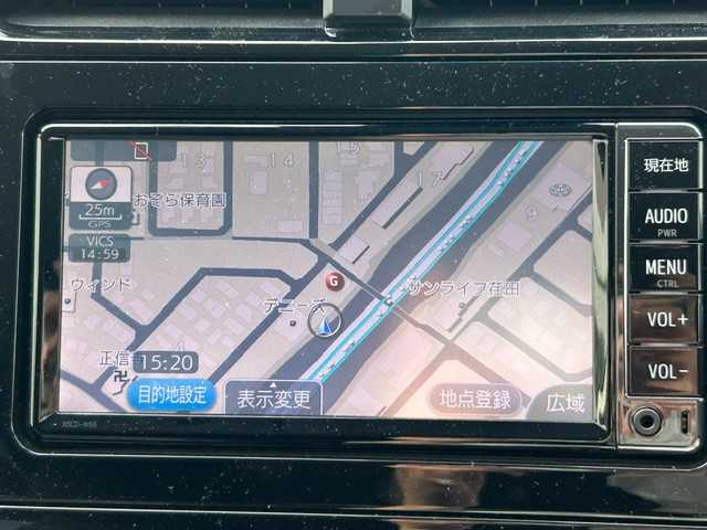 トヨタ プリウス S 神奈川県 2004(平16)年 12万km シルバーM ワンオーナー/純正メーカーオプションナビ/（CD/AM・FM/マルチ）/バックカメラ/プッシュスタート/ETC/電動格納ミラー/純正ドアバイザー/純正シートカバー/フロアマット/EVドライブモードスイッチ/オートライト/ステアリングスイッチ/フォグランプ/保証書/取扱説明書/ナビ取扱説明書/スマートキー×２