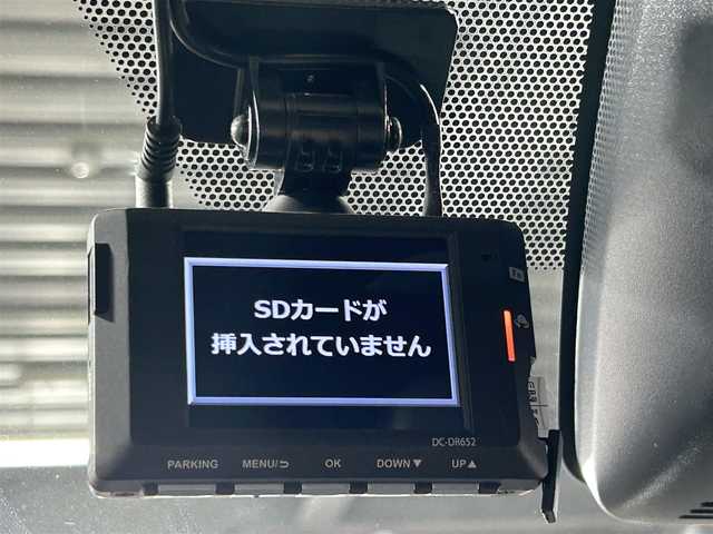 トヨタ ヴォクシー ハイブリッド