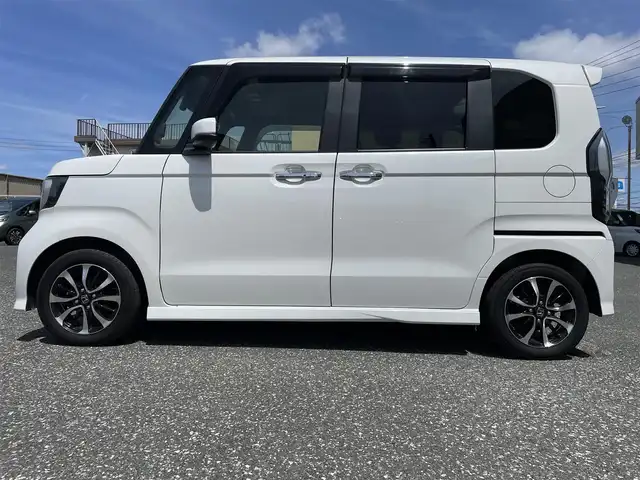 ホンダ Ｎ ＢＯＸ カスタム G EX ホンダセンシング 愛知県 2019(平31)年 3万km プラチナホワイトパール フルセグテレビ/バックカメラ/ウィンカーミラー/レーダークルーズコントロール/フォグランプ/ドアバイザー/プッシュスタート/片側パワースライドドア/ビルトインETC/レーンキープ/衝突軽減ブレーキ/オートライト/USB×2/Bluetooth/純正マット/カーテンエアバック/コーナーセンサー/ドライブレコーダー
