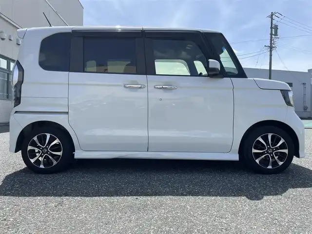 ホンダ Ｎ ＢＯＸ カスタム G EX ホンダセンシング 愛知県 2019(平31)年 3万km プラチナホワイトパール フルセグテレビ/バックカメラ/ウィンカーミラー/レーダークルーズコントロール/フォグランプ/ドアバイザー/プッシュスタート/片側パワースライドドア/ビルトインETC/レーンキープ/衝突軽減ブレーキ/オートライト/USB×2/Bluetooth/純正マット/カーテンエアバック/コーナーセンサー/ドライブレコーダー