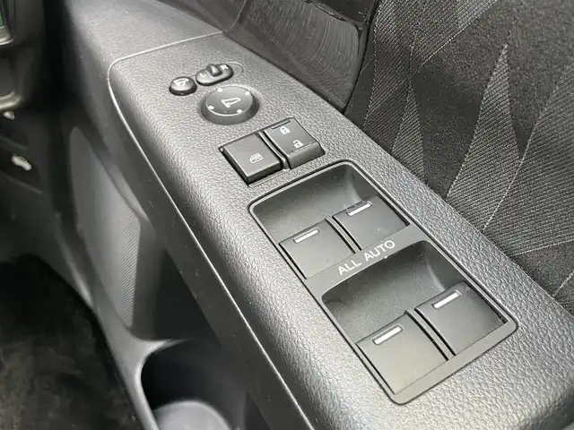 ホンダ オデッセイ アブソルート・EXホンダセンジング 千葉県 2017(平29)年 4.3万km プレミアムヴィーナスブラックP ホンダセンシング/レーンキープアシスト/レーダークルーズコントロール/ブラインドスポットモニター/コーナーセンサー/純正9インチナビ/バックカメラ・全方位カメラ/両側パワスラ/ETC２．０/ハーフレザーシート/Ｄ/Nシートヒーター/LEDヘッドライト/二列目オットマン/スマートキー/プッシュスタート