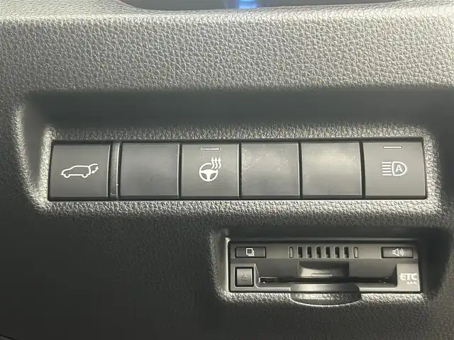 トヨタ ＲＡＶ４ ハイブリッドG 埼玉県 2021(令3)年 4.2万km アティチュードブラックマイカ 純正９型ナビ　フルセグ　ＨＤＭＩ　ＢＴ　モデリスタエアロ　置くだけ充電　バックカメラ　Ｄ席シートヒーター　Ｄ席パワーシート　アダプティブクルーズコントロール　前後ドライブレコーダー　ビルトインＥＴＣ