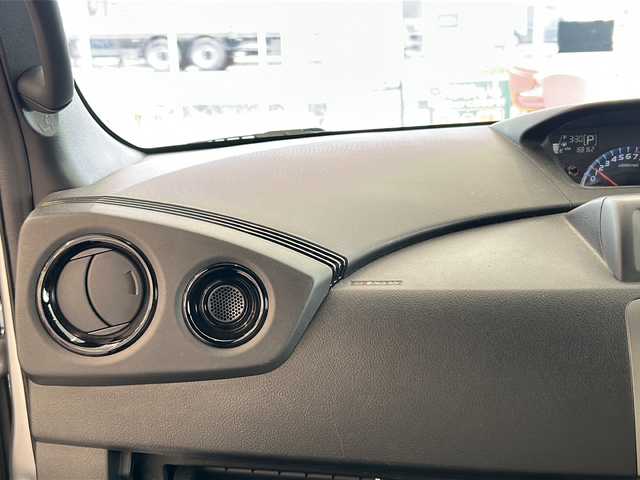 トヨタ ｂＢ S Xバージョン 岐阜県 2006(平18)年 16.9万km ブライトシルバーM 社外ナビゲーション/Bluetooth/フルセグ視聴/ETC/キーレス/ハロゲンライト/シートカバー/革巻きステアリング/純正鉄チン積み込み
