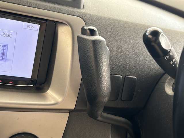トヨタ ｂＢ S Xバージョン 岐阜県 2006(平18)年 16.9万km ブライトシルバーM 社外ナビゲーション/Bluetooth/フルセグ視聴/ETC/キーレス/ハロゲンライト/シートカバー/革巻きステアリング/純正鉄チン積み込み