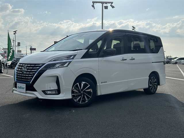 日産 セレナ e－パワー ハイウェイスター V 奈良県 2020(令2)年 2.5万km ブリリアントホワイトパール 2トーン 両側パワースライドドア/純正ナビ(フルセグTV/CD/DVD/AM・FM/BT/HDMI)/純正フリップダウンモニター/アラウンドビューモニター/ETC/クルーズコントロール/プロパイロット/インテリジェントエマージェンシーブレーキ/インテリジェントパーキングアシスト/オートブレーキホールド/純正16インチアルミホイール/純正フロアマット