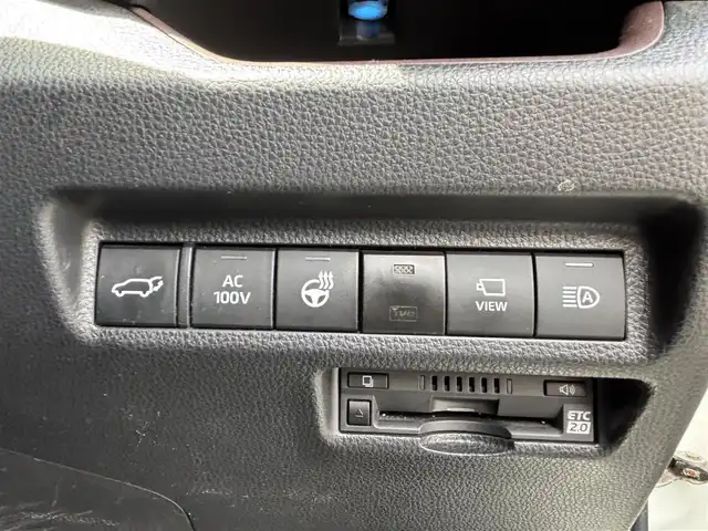 トヨタ ＲＡＶ４ ハイブリットG 宮城県 2020(令2)年 10.9万km ホワイトパールクリスタルシャイン 登録時走行距離１０８７２７ｋｍ/全方位カメラ/レーダークルーズコントロール/プリクラッシュセーフティ/レーンキープアシスト/ブラインドスポットモニター/電動パーキング/ブレーキホールド/横滑り防止機能/オートライト/オートマチックハイビーム/純正ディスプレイ/・ミラキャスト/・ＢＴ/ETC２．０/ドライブレコーダー（前後）/パワーシート（D席）/プッシュスタート/スマートキー/LEDヘッドライト/フォグランプ/ウインカーミラー/１００V充電