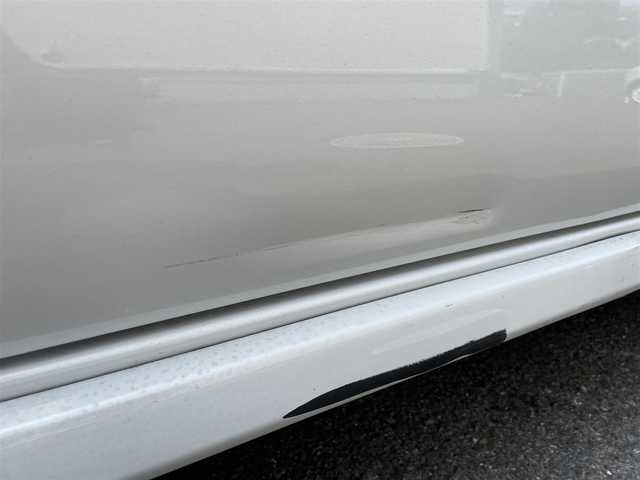 ダイハツ タント カスタム X セレクション 静岡県 2020(令2)年 1.4万km シャイニングホワイトパール ワンオーナー/純正ナビ/フルセグTV/DVD/CD/SD/BT/全方位カメラ/両側パワースライドドア/ハーフレザーシート/前席シートヒーター /前後コーナーセンサー/ビルトインETC/LEDヘッドライト/LEDフォグライト/前方ドライブレコーダー/衝突軽減ブレーキ/レーンキープアシスト/ステアリングスイッチ/スマートキー×2/保証書/取扱説明書/R4/R5点検記録簿有