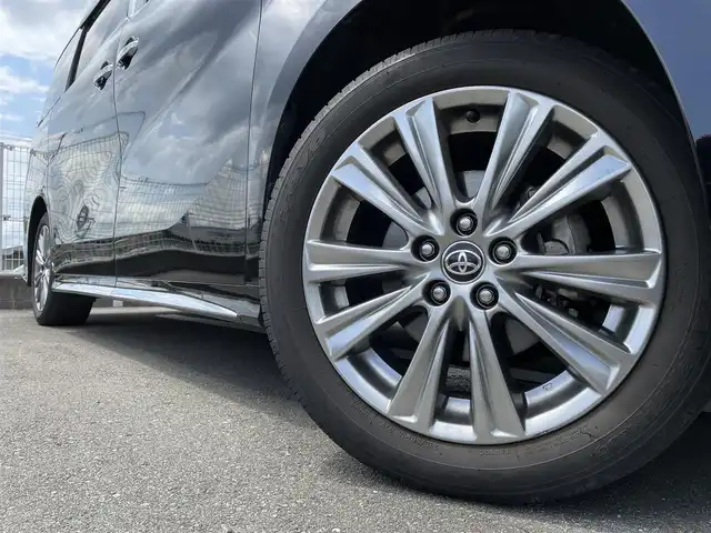 トヨタ ヴェルファイア ゴールデンアイズⅡ 福岡県 2022(令4)年 2.2万km ブラック 純正9型HDDナビ(フルセグTV/BT)バックモニタWサンルーフトヨタセーフティセンス両側パワースライドドアレーダークルコン前後ドラレコETC2.0デジタルインナーミラーUSB純正フロアマット三眼LEDヘッドライト純正アルミホイールプッシュスタートスマートキースペアキー