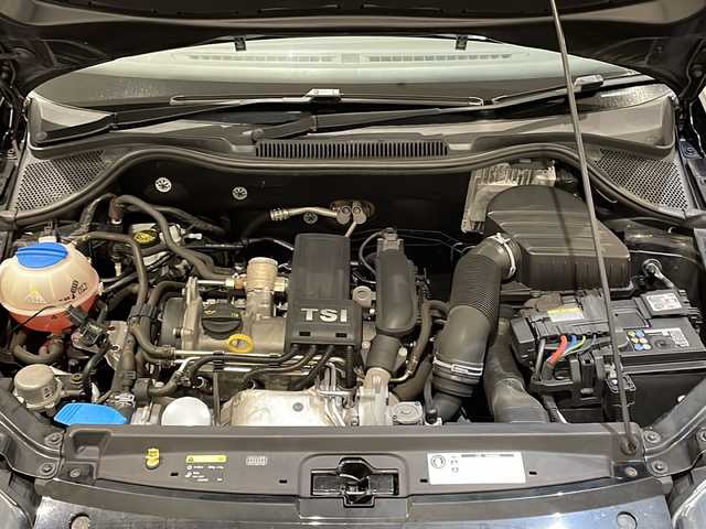 フォルクスワーゲン ポロ TSIコンフォートL BMテクノ 新潟県 2014(平26)年 6.4万km ディープブラックパールエフェクト 社外SDナビゲーションシステム/・CD/DVD/TV/BT/エレクトロニック・スタビリティ・コントロール/アンチロック・ブレーキシステム/リヤビューカメラ/ETC