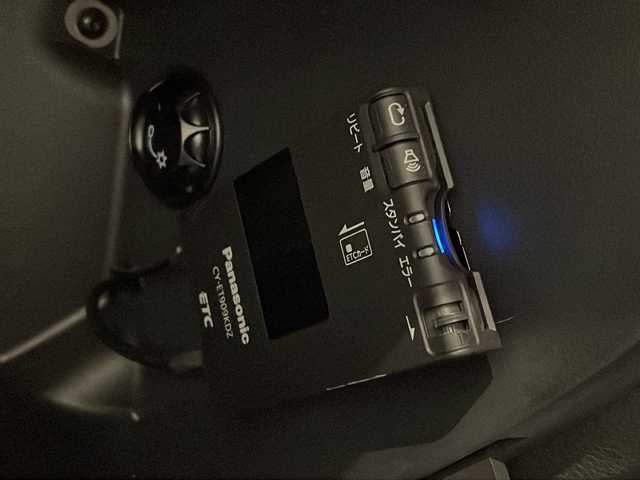 フォルクスワーゲン ポロ TSIコンフォートL BMテクノ 新潟県 2014(平26)年 6.4万km ディープブラックパールエフェクト 社外SDナビゲーションシステム/・CD/DVD/TV/BT/エレクトロニック・スタビリティ・コントロール/アンチロック・ブレーキシステム/リヤビューカメラ/ETC